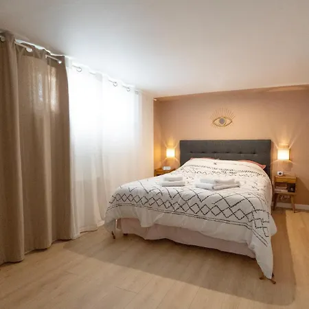 La Des Oiseaux - Maison Familiale & Jacuzzi